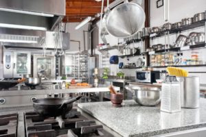 The Top 4 Factors to Consider When Purchasing New Equipment for Your Commercial Kitchen